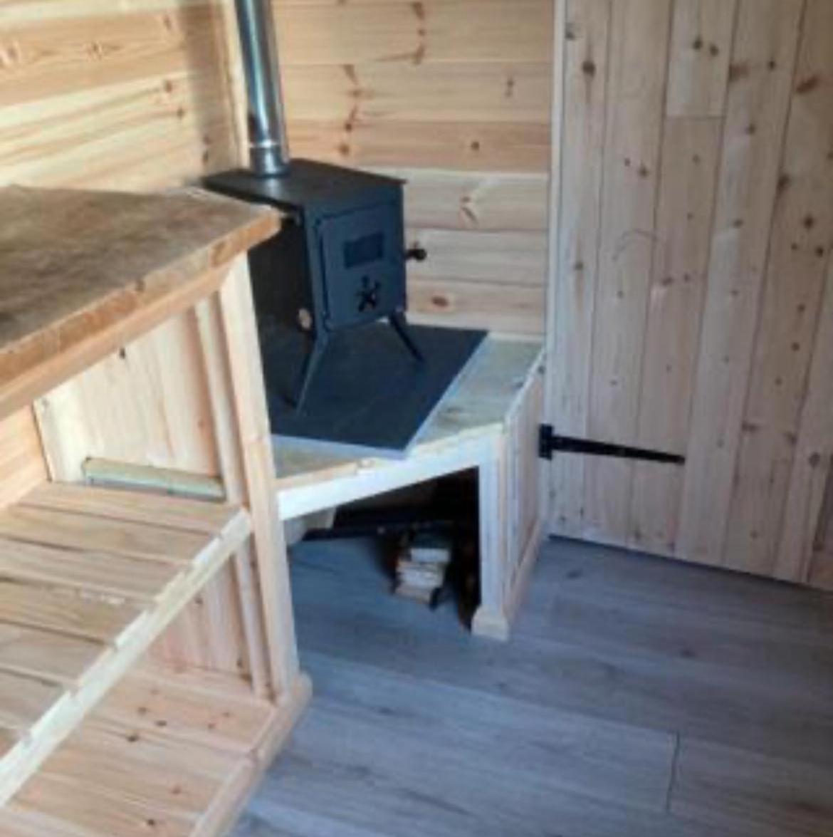 Off Grid Shepherds Hut Llansilin Exterior foto